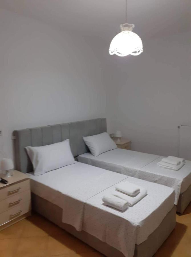 Guest House Krishen Përmet المظهر الخارجي الصورة