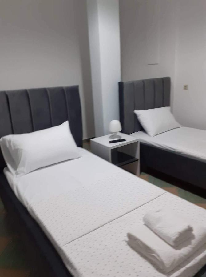 Guest House Krishen Përmet المظهر الخارجي الصورة
