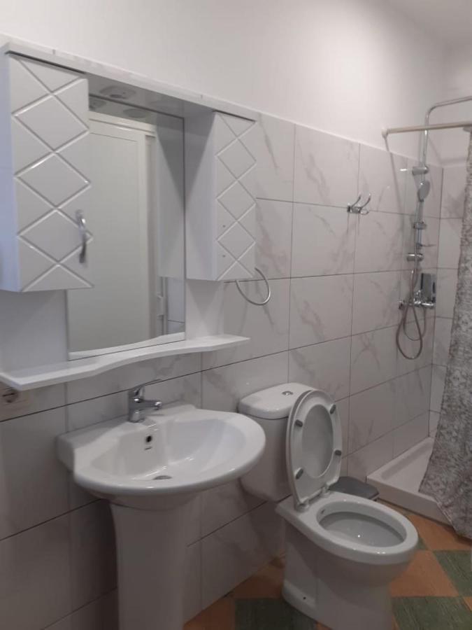 Guest House Krishen Përmet المظهر الخارجي الصورة