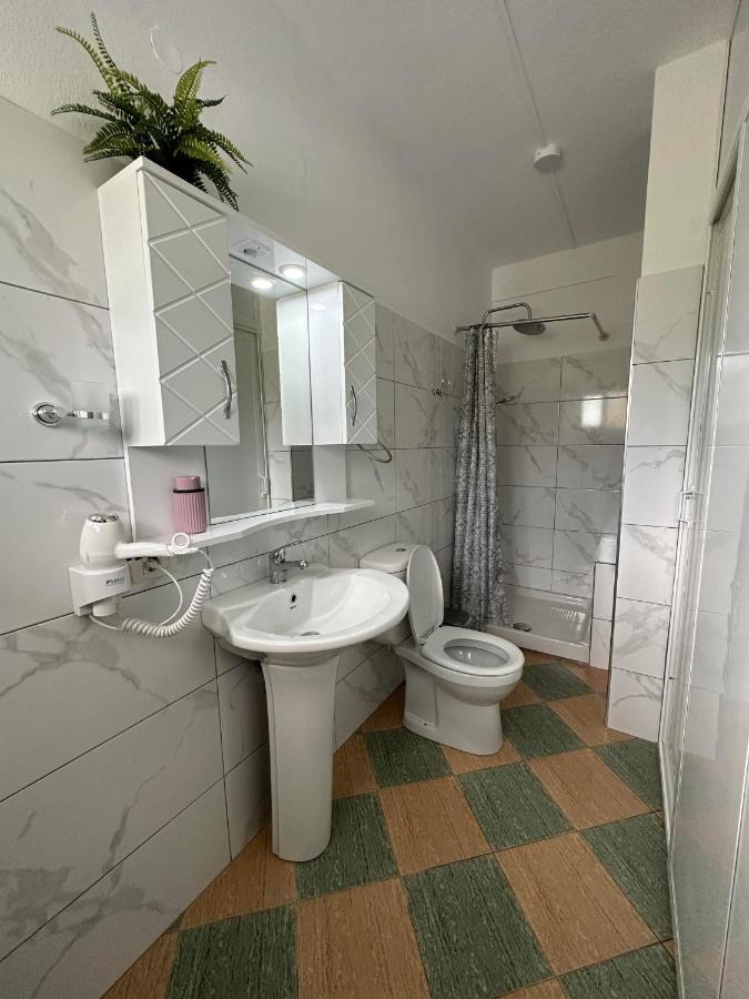 Guest House Krishen Përmet المظهر الخارجي الصورة
