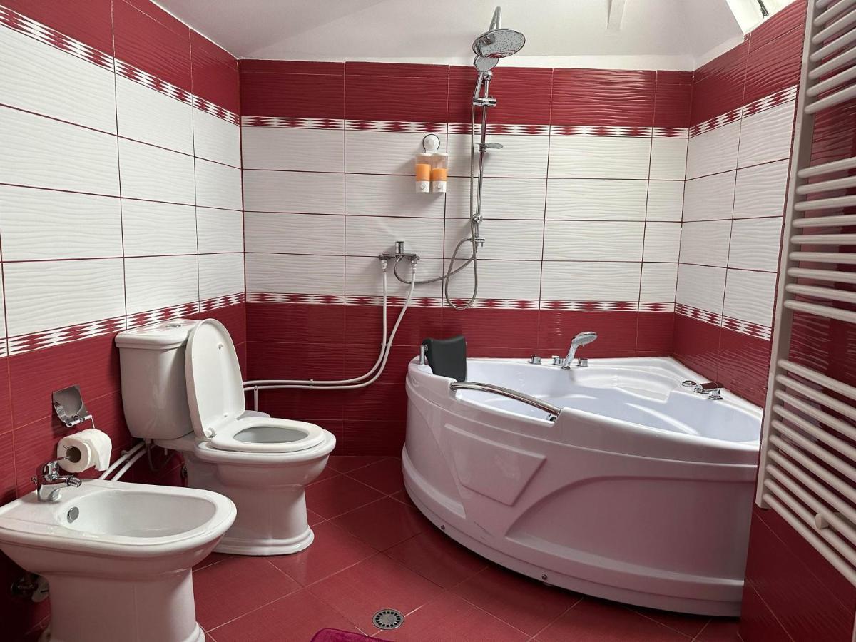 Guest House Krishen Përmet المظهر الخارجي الصورة